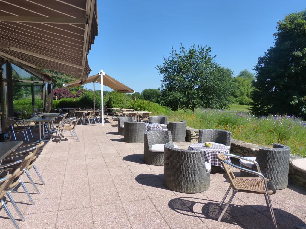 Anjou Golf And Country Club Hotell Champigné Eksteriør bilde