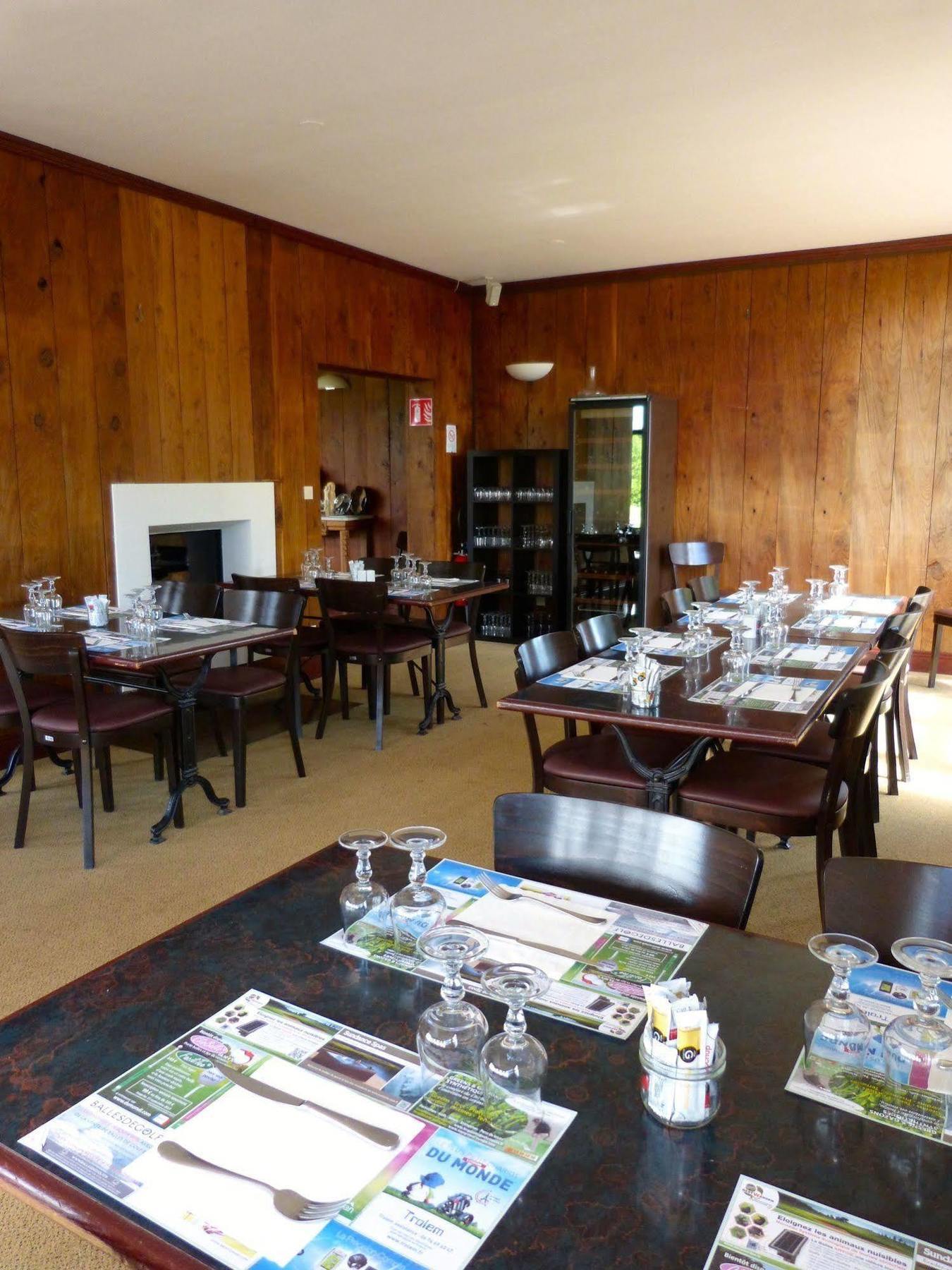 Anjou Golf And Country Club Hotell Champigné Eksteriør bilde