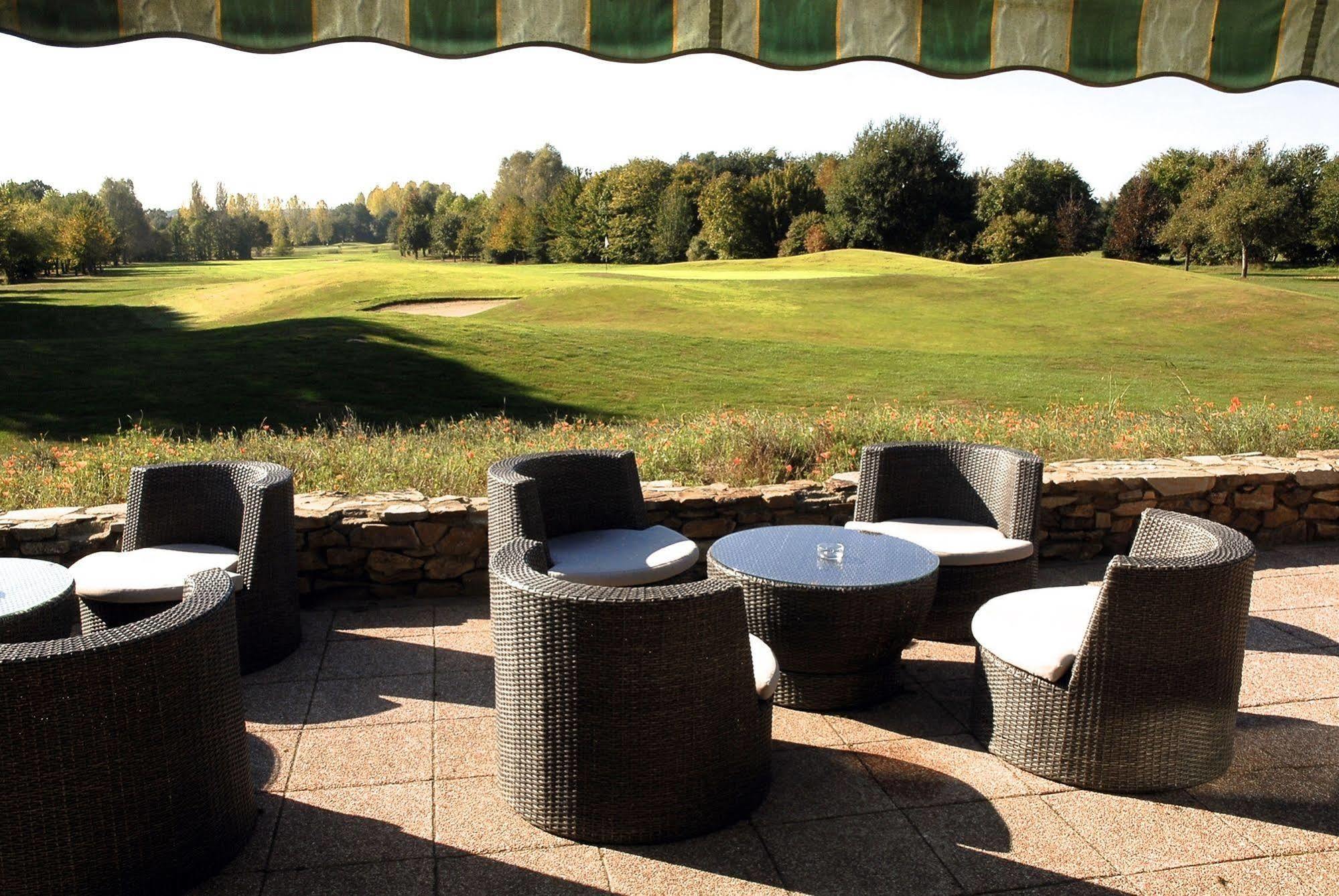Anjou Golf And Country Club Hotell Champigné Eksteriør bilde