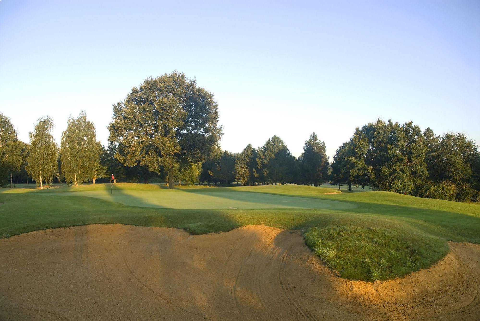 Anjou Golf And Country Club Hotell Champigné Eksteriør bilde